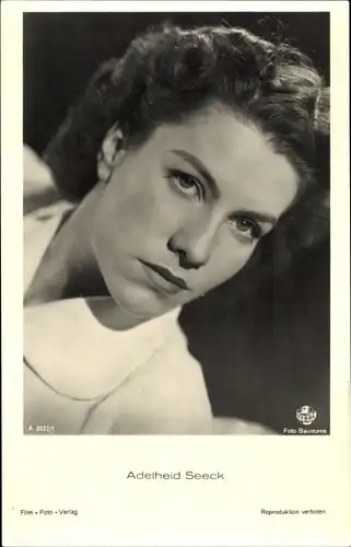 Ak Schauspielerin Adelheid Seeck, Portrait, Terra Film, A 3557/1