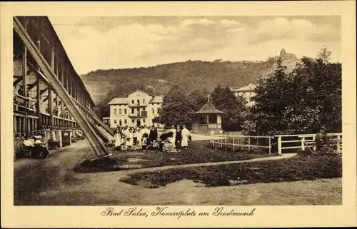 Ak Bad Sulza in Thüringen, Konzertplatz am Gradierwerk