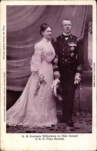 Ak Königin Wilhelmina der Niederlande, Prinz Hendrik, Portrait, Uniform, Orden