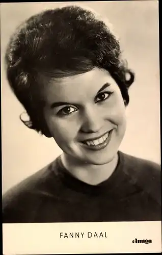 Ak Sängerin Fanny Daal, Amiga, Portrait