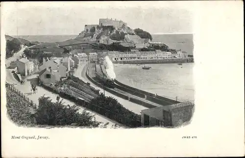 Ak Jersey Kanalinseln, Mount Orgueil Castle, Eisenbahnschienen, Dampflok