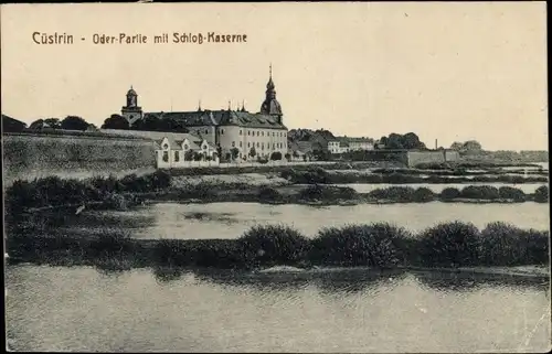 Ak Kostrzyn nad Odrą Cüstrin Ostbrandenburg, Schlosskaserne, Oderpartie