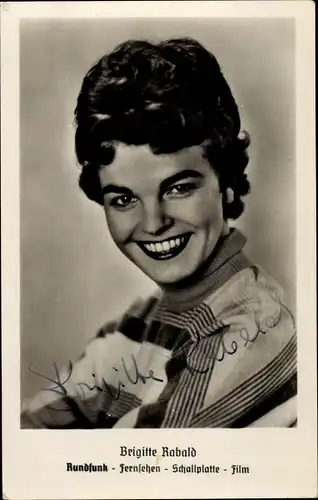 Ak Sängerin Brigitte Rabald, Rundfunk Fernsehen Schallplatte Film, Autogramm