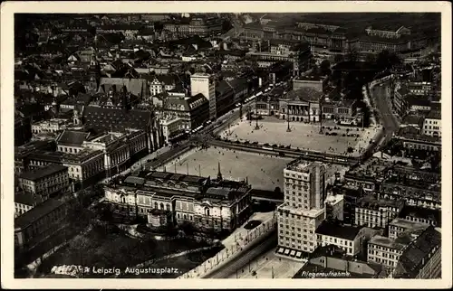 Ak Leipzig in Sachsen, Augustusplatz, Fliegeraufnahme