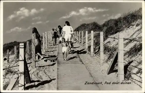 Ak Zandvoort Nordholland, Pad door duinen