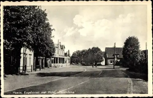 Ak Heeze Nordbrabant, Kapelstraat met Hotel Barendsma