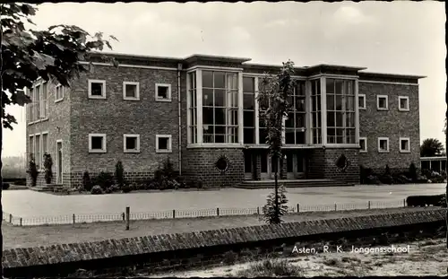 Ak Asten Nordbrabant, R. K. Jongensschool