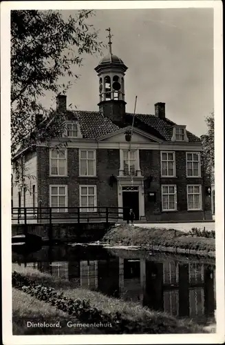 Ak Dinteloord Nordbrabant, Gemeentehuis