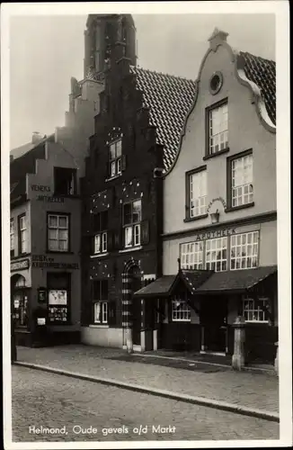 Ak Helmond Nordbrabant Niederlande, Oude gevels a/d Markt, Apotheek