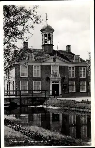 Ak Dinteloord Nordbrabant, Gemeentehuis