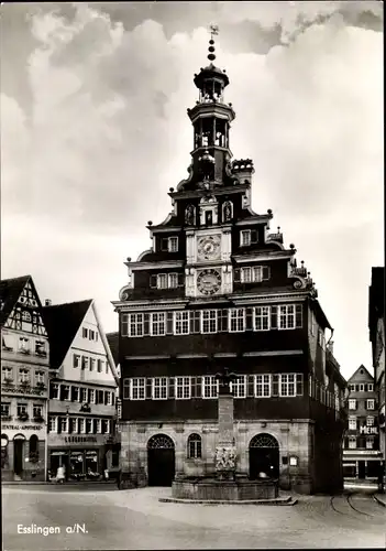 Ak Esslingen am Neckar, Ortsansicht, Denkmal