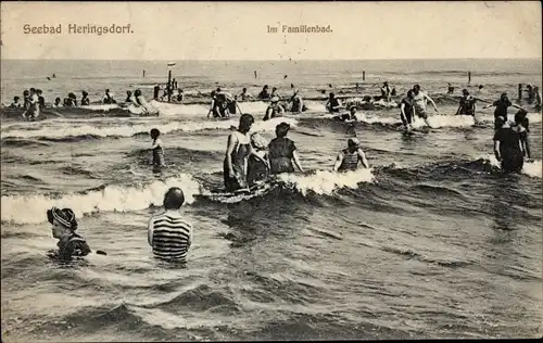 Ak Ostseebad Heringsdorf auf Usedom, Im Familienbad, Badegäste