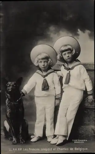 Ak Les Princes Leopold et Charles de Belgique, Portrait mit Hund