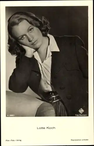 Ak Schauspielerin Lotte Koch, Portrait, Ufa Film