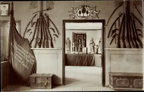Foto Ak Auma Weidatal in Thüringen, Fahne 50 jähriges Jubiläum der Strumpfwirker 1904, Museum
