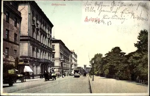 Ak Leipzig in Sachsen, Teilansicht der Goethestraße mit Straßenbahn und Kutschen