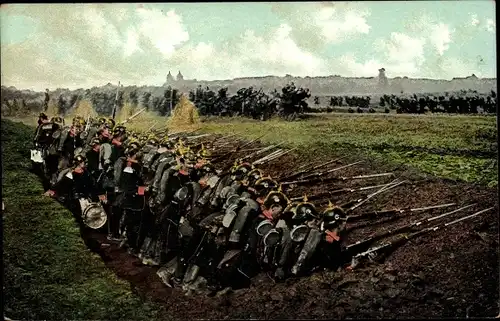 Ak Deutsche Soldaten in Uniformen, Schlachtszene