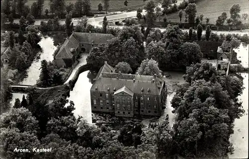 Ak Arcen Venlo Limburg, Schloss aus Vogelschau, Kasteel