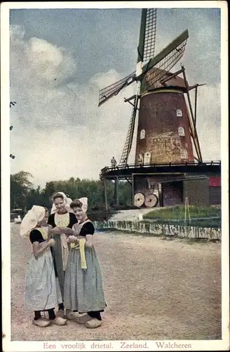 Ak Walcheren Zeeland, Frauen in Volkstrachten, Windmühle