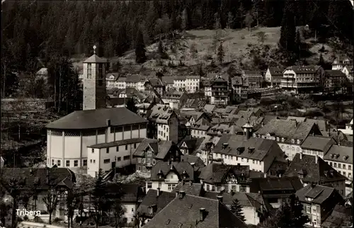 Ak Triberg im Schwarzwald, Blick über die Dächer, Kirche