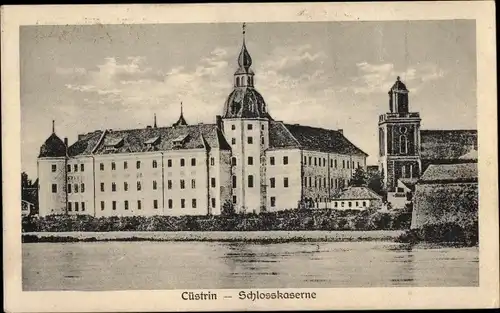 Ak Kostrzyn nad Odrą Cüstrin Ostbrandenburg, Schlosskaserne, Oderpartie