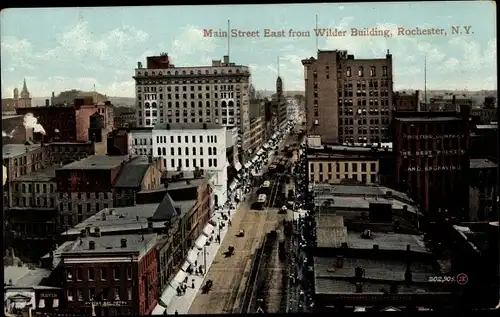Ak Rochester New York USA, view of the Mains Street East from Wilder Building