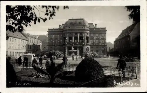 Ak Pressburg Bratislava Slowakei, Nationaltheater