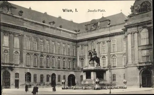 Ak Wien 1 Innere Stadt, Josefsplatz, Denkmal