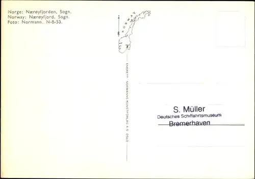 Ak Nærøyfjord Sogn Norwegen, Fährschiff, Berge