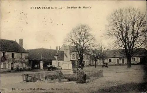 Ak Saint Flovier Indre et Loire, La Place du Marché