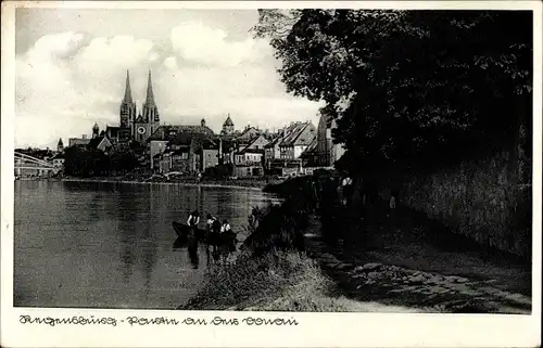 Ak Regensburg an der Donau Oberpfalz, Partie an der Donau, Kirche, Boot