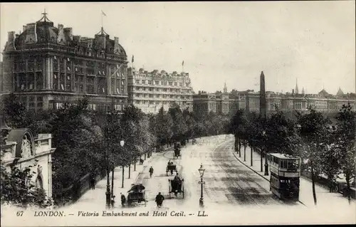 Ak London City England, Victoria Embankment and Hotel Cecil