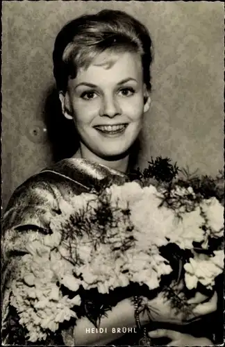 Ak Schauspielerin und Sängerin Heidi Brühl