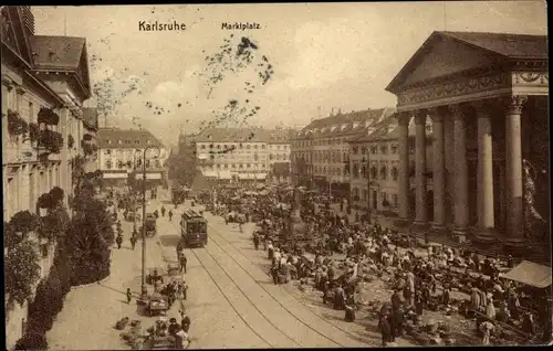 Ak Karlsruhe in Baden, Marktplatz, Straßenbahn