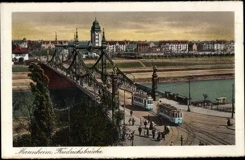 Ak Mannheim in Baden Württemberg, Friedrichsbrücke, Straßenbahn Linien 5 und 15, Häuserfassaden