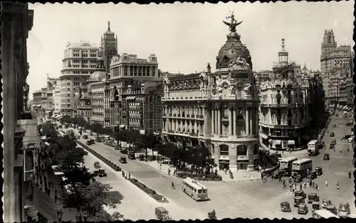 Ak Madrid Spanien, Calle Alcalá, Avenida Jose Antonio