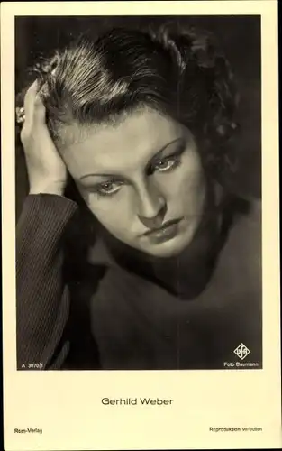 Ak Schauspielerin Gerhild Weber, Portrait, UFA, Ross A 3070 1
