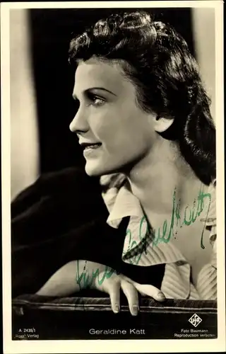 Ak Schauspielerin Geraldine Katt, Portrait, Ross Verlag A 2438 1, Autogramm