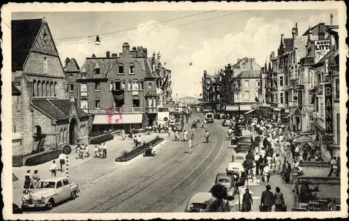 Ak La Panne De Panne Westflandern, Avenue de la Mer, Autos