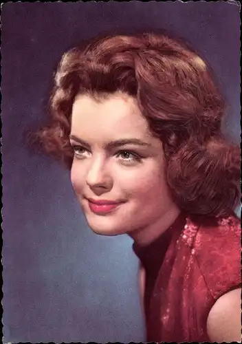 Ak Schauspielerin Romy Schneider, Portrait