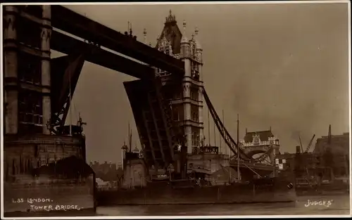 Ak London City England, Tower Bridge