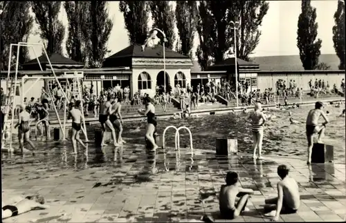 Ak Apolda in Thüringen, Schwimmbad