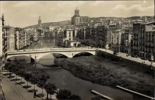 Ak Gerona Girona Katalonien, Rio Oñar y Puente de Piedra o de Isabel II