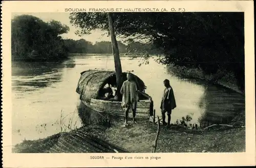 Ak Soudan Mali, Passage d'une riviere en pirogue