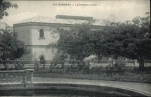 Ak Conakry Guinea, Le Château d'eau