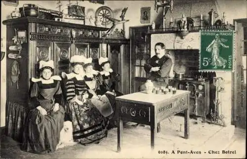 Ak Pont Aven Finistère, Theodore Botrel, Frauen in bretonischen Trachten