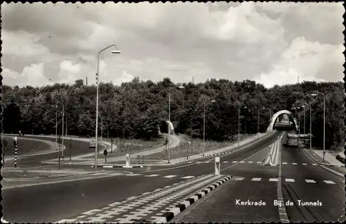 Ak Kerkrade Limburg Niederlande, Bij de Tunnels