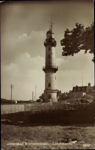 Ak Ostseebad Warnemünde Rostock, Leuchtturm