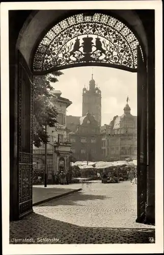Ak Darmstadt in Hessen, Schlosstor