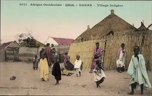 Ak Dakar Senegal, Village indigène